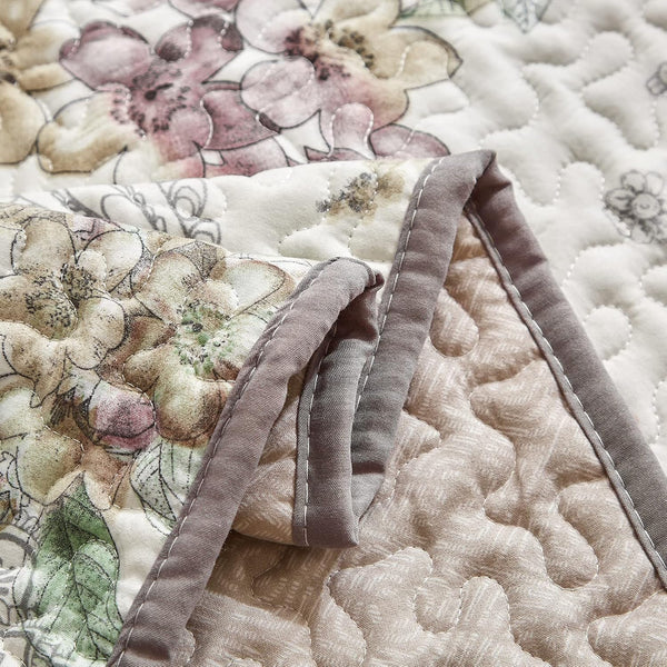 Flysheep 3 Pieces Quilt Set Full/Queen Size, Beige Floral Reversible Bedspread Coverlet Set, Soft Microfiber Lightweight Bed Cover for All Season