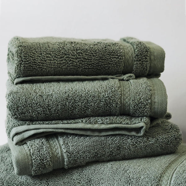 1888 Mills 625 GSM Premium 100% Cotton Washcloths â Pack of 8 Luxury Washcloth Set, Highly Absorbent & Quick-Dry â Plush, Luxurious Feel for Face,