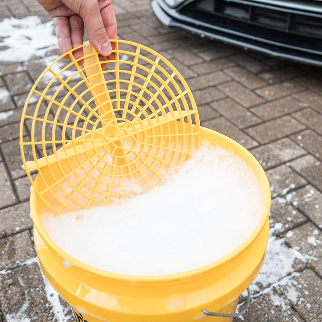 Meguiar'S Yellow Bucket, Car Wash Bucket for Water and Suds - 3.5 Gallon
