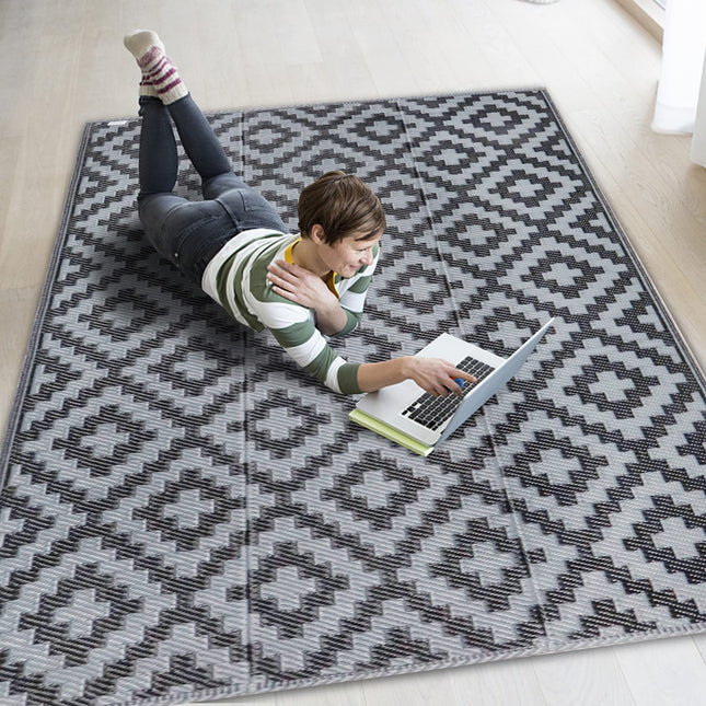 SAND MINE Waterproof Outdoor Rug 4X6 Ft, Reversible Mats, Modern Area Rug, Large