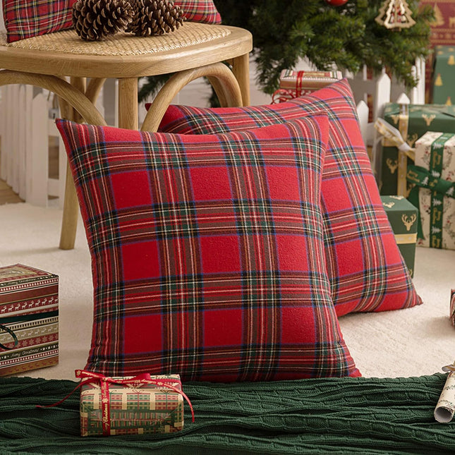 AQOTHES Pack of 2 Christmas Plaid Decorative Throw Pillow Covers Scottish Tartan Cushion Case for Farmhouse Home Holiday