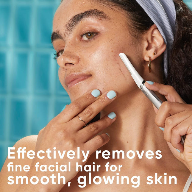 Gillette Venus Dermaplaning Tool, 2 Blade Refills, Exfoliating Face Razors for W