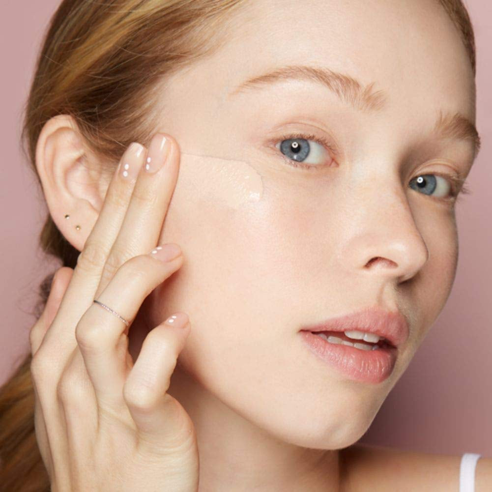 Almay Truly Lasting Color Liquid Makeup, Long Wearing Natural Finish Foundation with Vitamin E and Lemon Extract, Hypoallergenic, Cruelty Free, -Fragrance Free, Dermatologist Tested, 120 Ivory, 1 Oz