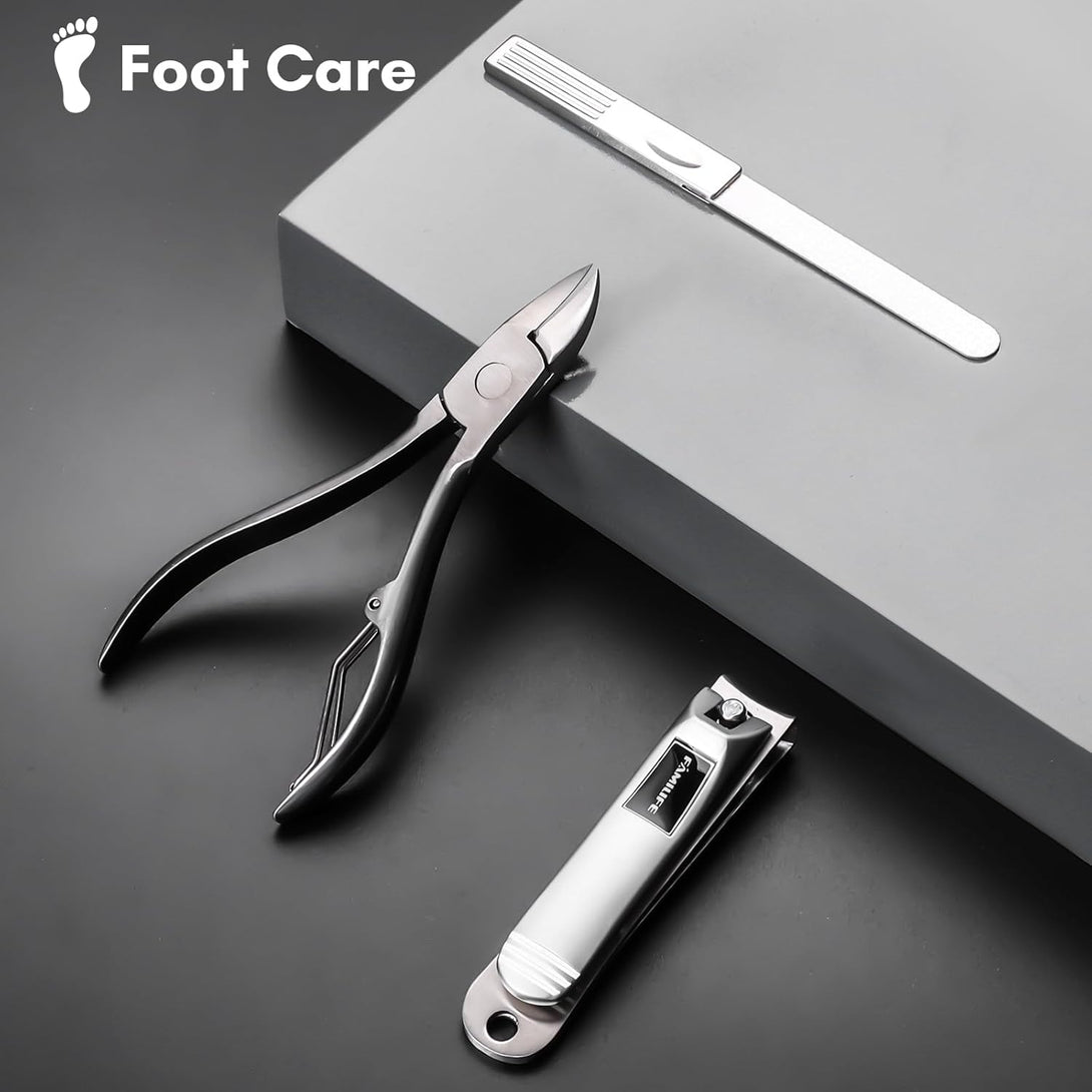 FAMILIFE Manicure Set, Professional Manicure Kit Nail Clippers Set 11 in 1 Stainless Steel Pedicure Tools Kit Nail Kit Men Grooming Kit with Portable Brown Leather Travel Case Luxury Gifts for Him