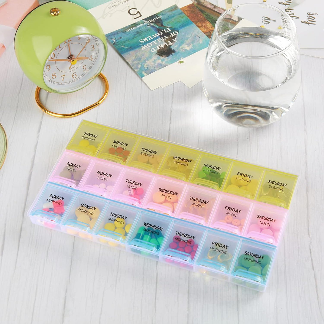 Weekly Pill Organizer 3 Times a Day 7 Day Pill Box Holder Large Daily Medicine Organizer Travel Pill Case Pill Container (7 Day 3 Times)