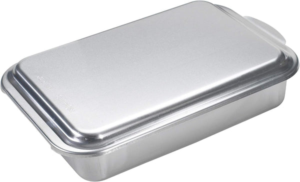 Nordic Ware Classic Metal 9X13 Covered Cake Pan