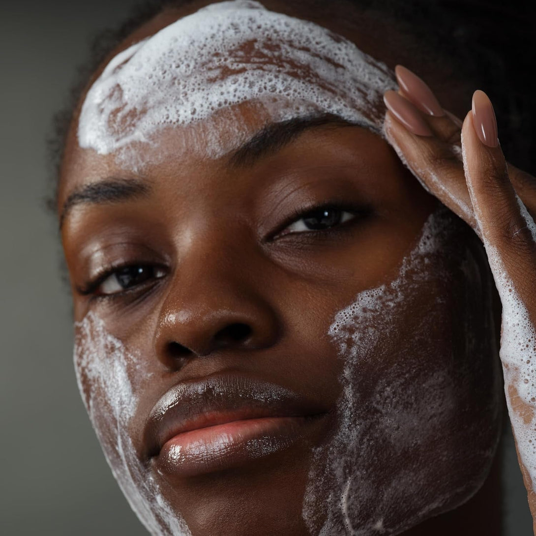 Dermalogica Daily Microfoliant, Face Exfoliator Scrub Powder with Salicylic Acid and Papaya Enzyme, Achieve Brighter, Smoother Skin Daily