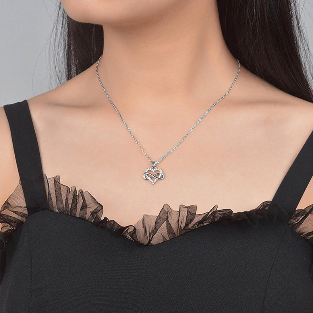 JES & JANI Infinity Heart Necklace for Women, Love Heart Pendant with Cubic Zirconia and Infinity Necklace, 925 Sterling Silver Heart Necklace for Girlfriend